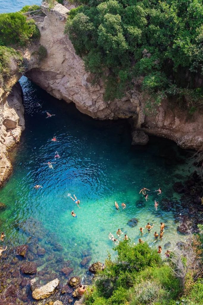 xr:d:DAFTpOPLds4:2674,j:7156640746291466894,t:24030715